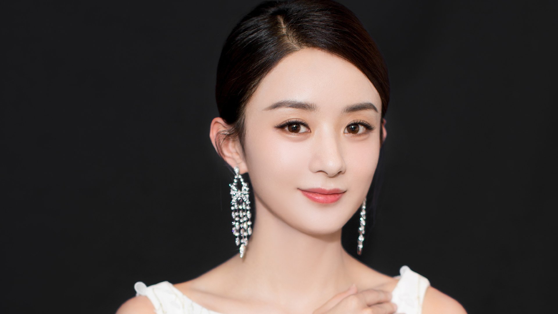 英超拼搏到底：逆境反击，毫不退缩，英超prizm choice